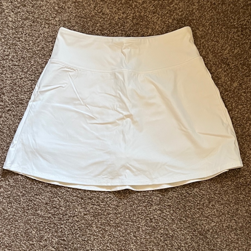 Forever 21 White Active Skort